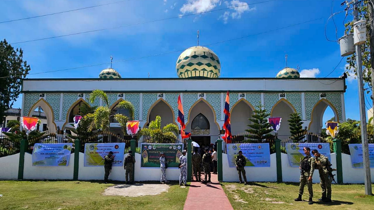 Masjid Sheikh Karimul Makhdum